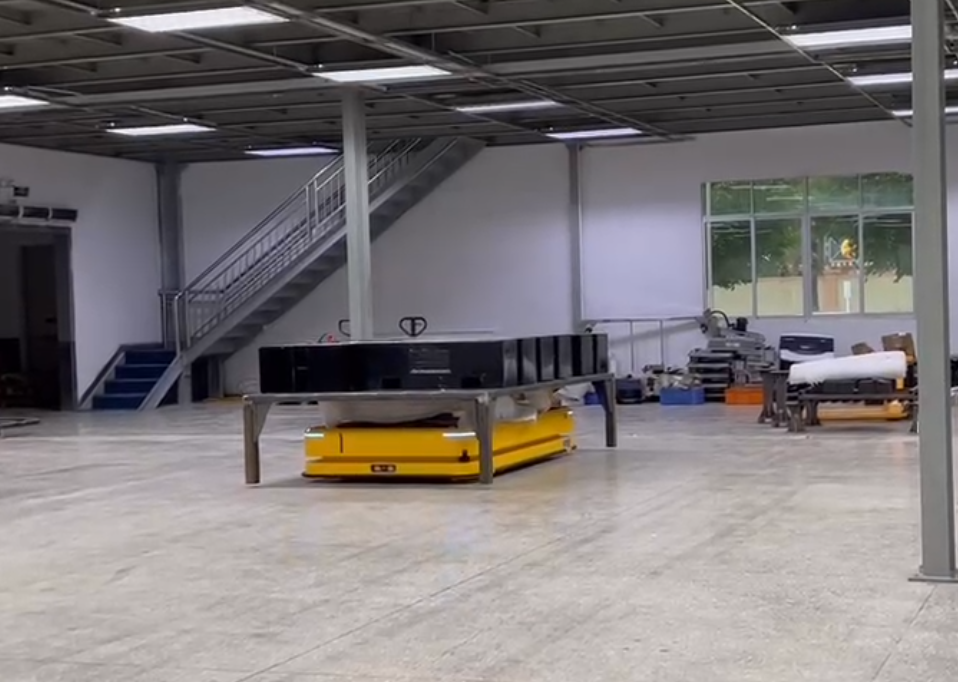 Under Drive Lifting AMR：W6-5000DS
